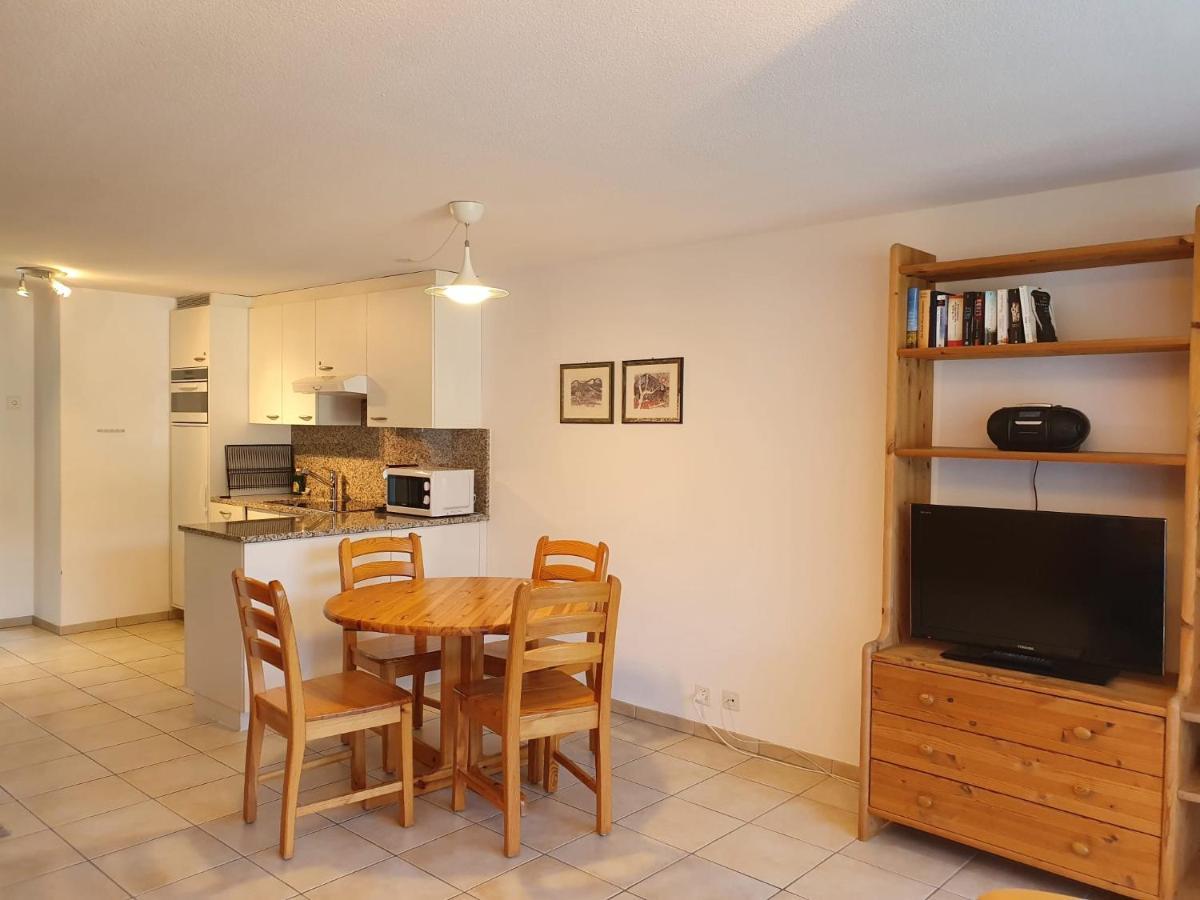 Zuhause In Den Alpen Ihre Ferienwohnung Mit Hallenbad Und Sauna Лензерхайде Екстериор снимка